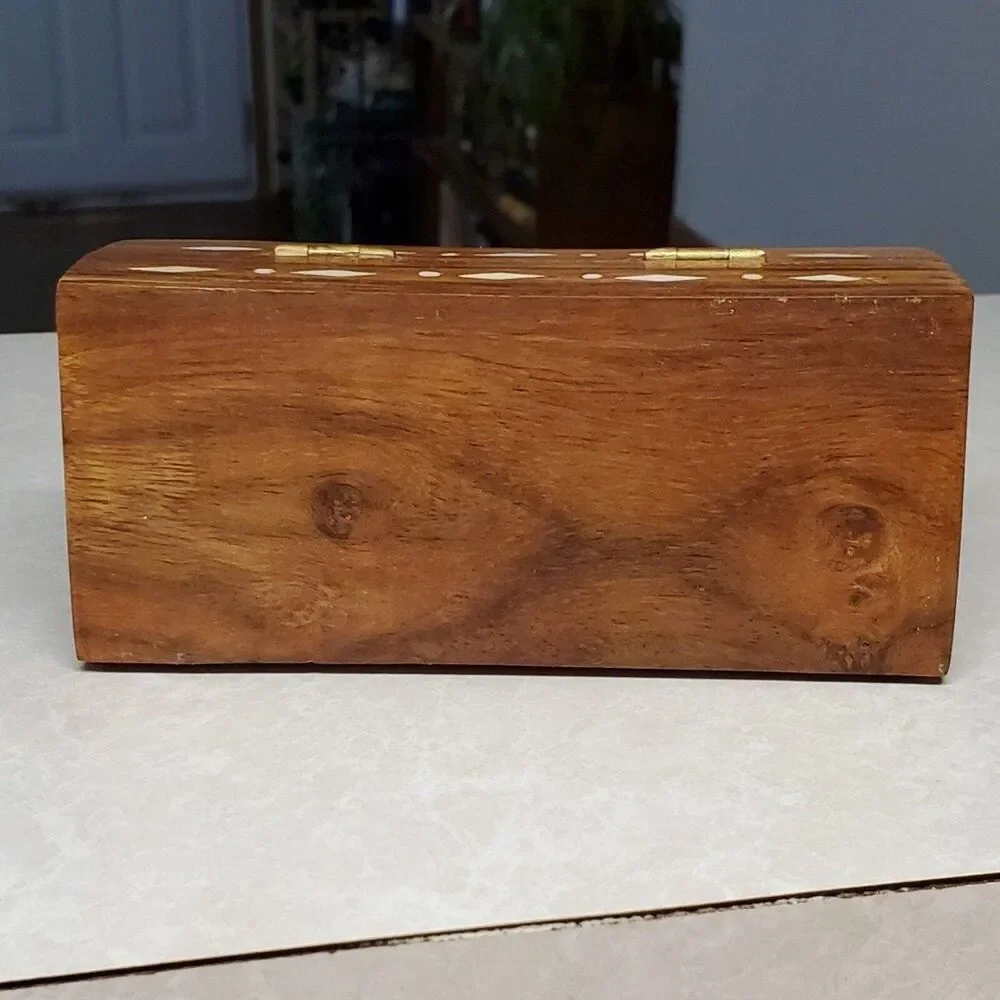Handmade wooden trinket